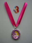 locket frame necklace